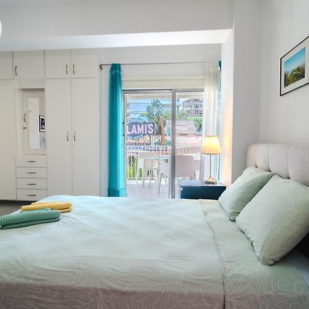 Mackenzie Blu Beach Studio Larnaca Esterno foto